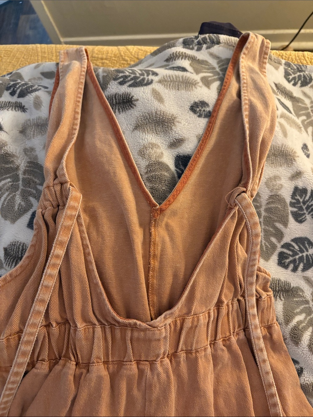 eesome Burnt Orange Deep V Romper with Cinched Waist - Picture 3 of 4